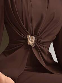 Veilorie 扭结、褶裥、纽扣装饰、收腰优雅夏日连衣裙 - 咖啡棕 - 查看 8