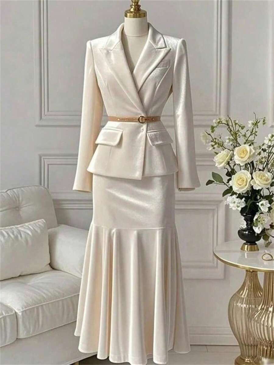 GlowEve Damen elegantes Einfarbig vielseitiges Samt-Blazer und Meerjungfrau-Saum Rock 2 Stücke Set, Herbst