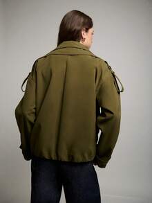 Nöista Oversized Jacket With Wide Lapel And Lightweight Structured Fit. Chic And Modern, Perfect For Spring Outfits, Everyday Wear And Spring Styling. - Green - View 2