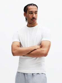 SUMWON Men's Essentials Basic Crew Neck Short Sleeve Cotton Tee Regular Fit Everyday Casual Wardrobe Staple Logo T-Shirt - White - View 4