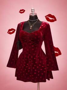 SHEIN ICON 大码女士情人节优雅爱心丝绒连衣裙 - 紅色 - 查看 4