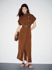Chiquease Đầm nữ thời trang cổ đứng, dáng bất đối xứng, cài nút trang trí, thắt eo, tay ngắn. - màu nâu - Xem 4