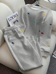 GlowEve CURVE 2pcs Plus Size Women Fashion Colorful Knight Embroidered Sweatshirt And Pants Set, Thermal Lined Casual Outfit