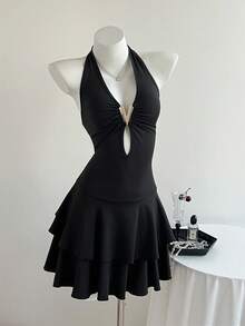 Elamini 女士黑色深V领露背荷叶边迷你连衣裙，性感度假风，派对装扮 - 黑色 - 查看 4