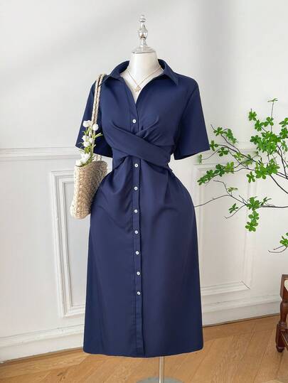 SHEIN EZwear 大码女式纯色短袖单排扣交叉设计休闲蛇纹印花连衣裙