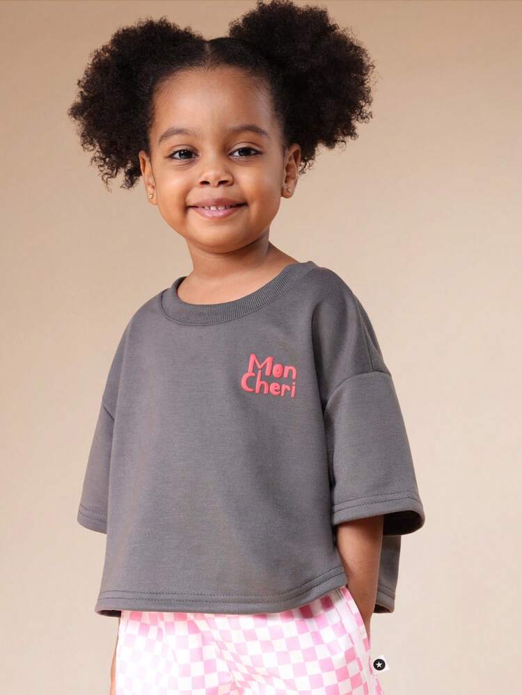 체리 프린트 티셔츠와 체크무늬 바지 세트