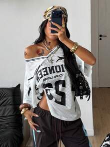 Coolane 女士春夏街头风 Y2K 豹纹数字图案足球球衣 V 领粉色 T 恤 - 白色 - 查看 3