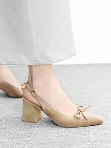CUCCOO BIZCHIC 女士经典酒红色尖头中粗跟一脚蹬鞋，适合通勤、约会、派对、度假、圣诞节婚礼等各种场合。 - 中杏 - 查看 5