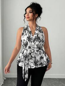 Elenzga Plus Size Women Ditsy Floral Sleeveless Halter Blouse - Black and White - View 4