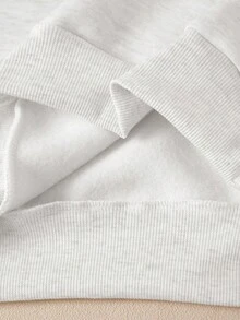 SHEIN Áo khoác ngoài nữ mùa thu, kiểu dáng thường ngày, phù hợp cho công sở, hoạt động ngoài trời, mùa tựu trường, thiết kế đồ họa, thêu chữ trang trí, màu xám. Trang phục mùa đông nữ, thiết kế hai lớp họa tiết da báo cá tính, áo nỉ hai lớp nữ, kiểu dáng thường ngày và đa năng, thích hợp cho hoạt động ngoài trời, mua sắm, mặc thoải mái. - Xám - Xem 4