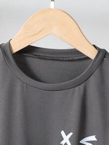 SHEIN 男童笑脸印花圆领短袖蓝色套装，休闲百搭，适合日常穿着，春夏皆宜 - 灰色 - 查看 4