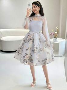 SHEIN 2件套少女优雅提花拼接欧根纱领罩衫及蝴蝶装饰吊带裙 - 淺藍色 - 查看 6