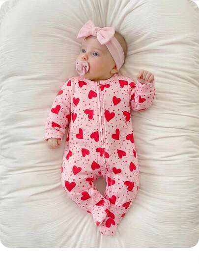 SHEIN Newborn Heart Print Long Sleeve Casual Comfortable Loungewear