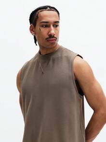 SUMWON Essential Sleeveless Crew Neck Tank Top Classic Solid Casual Summer Everyday Basic Men's Vest Regular Fit Soft Fabric - Grey - View 4