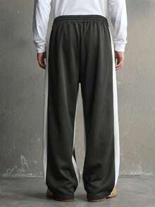 AXEPEAK Quần thể thao nam dáng rộng, họa tiết hình học, phối nhiều mảnh, có dây rút ở eo, túi hai bên, kiểu dáng thường ngày, quần thể thao đường phố, quần tập gym ống rộng có sọc bên hông. - Nhiều màu - Xem 9