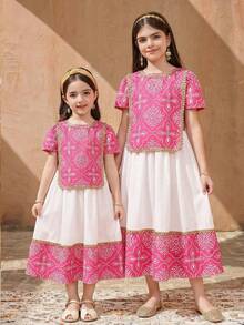 SHEIN Young Tween Girls Floral Print Patchwork Modest Dress,White And Pink Summer Wedding Guest Arabian V-Neck Color Block Lace Trim Loose Casual Gown - Pink - View 2