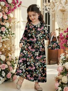 SHEIN 黑色碎花儿童长袍，时尚甜美优雅彩色碎花，适合年轻女孩休闲简约V领宽松传统长袖阿拉伯连衣裙，适合春夏穿着，优雅时尚长袖连衣裙，儿童祈祷长袍，舒适易穿，休闲服饰，端庄卡夫坦长袍，儿童长袍，新款 - 彩色 - 查看 3