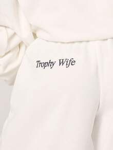 MISSGUIDED Trophy Wife Slogan Joggers Loose High Rise Wide Leg Drawstring Waistband Casual Sweatpants Comfortable Loungewear Fall Winter - White - View 2
