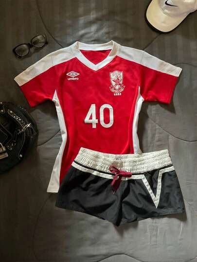 Glimmora Women's Casual Numeric Print V-Neck Fitted Short Sleeve T-Shirt