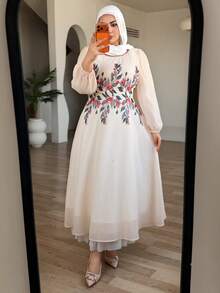 Dazy Plus Đầm voan tay phồng dáng rộng, màu mơ, in hoa thanh lịch, thích hợp cho các buổi hẹn hò và kỳ nghỉ, kiểu dáng mùa hè. - Màu be - Xem 6