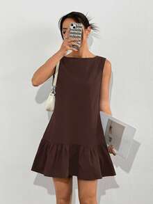 SHEIN EZwear 女款優雅咖啡棕夏季迷你洋裝，無袖可愛娃娃式低腰太陽裙，附蝴蝶結與荷葉邊裙襬，巧克力色梭織早午餐洋裝 - 棕色 - 查看 3