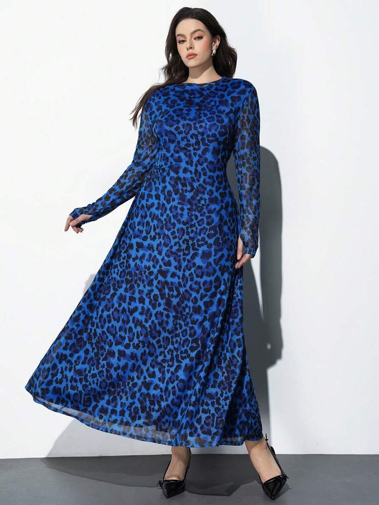 SHEIN Maija Plus Size Women's Leopard Print Digital Printing Sexy Spring/Summer Mini High Waist Long Sleeve Bodycon A-Line Maxi Dress, Suitable For Urban Commute, Business Casual, Summer, Valentine's Day Spring To Summer Spring Outfit Womenvalentine's Day Carnival Fasching Women Costume Party Beach Wedding Vacation Casual Long Sleeve Dresses Woman Women Dresses Cheetah Print Dress Women Dresses Women Dresses  Women Dresses Blue Leopard Dress Blue Leopard Print Dress Maxi Dress Blue Cheetah Dress For Women Plus Size Dress