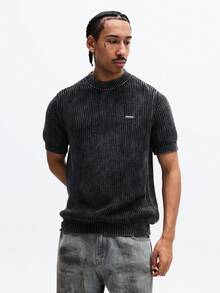 SUMWON Suéter de cuello redondo de manga corta de punto con efecto lavado y ajuste boxy para hombre - Negro - Ver 1