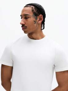 SUMWON Men's Essentials Basic Crew Neck Short Sleeve Cotton Tee Regular Fit Everyday Casual Wardrobe Staple Logo T-Shirt - White - View 5
