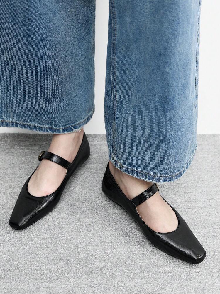 CUCCOO BIZCHIC Women's Square Toe Minimalist Fashion Daily Versatile Red Flat Sandals Valentine's Day