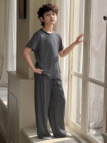 DAZY 男童条纹短袖上衣和裤子睡衣套装 - 藏蓝色 - 查看 3