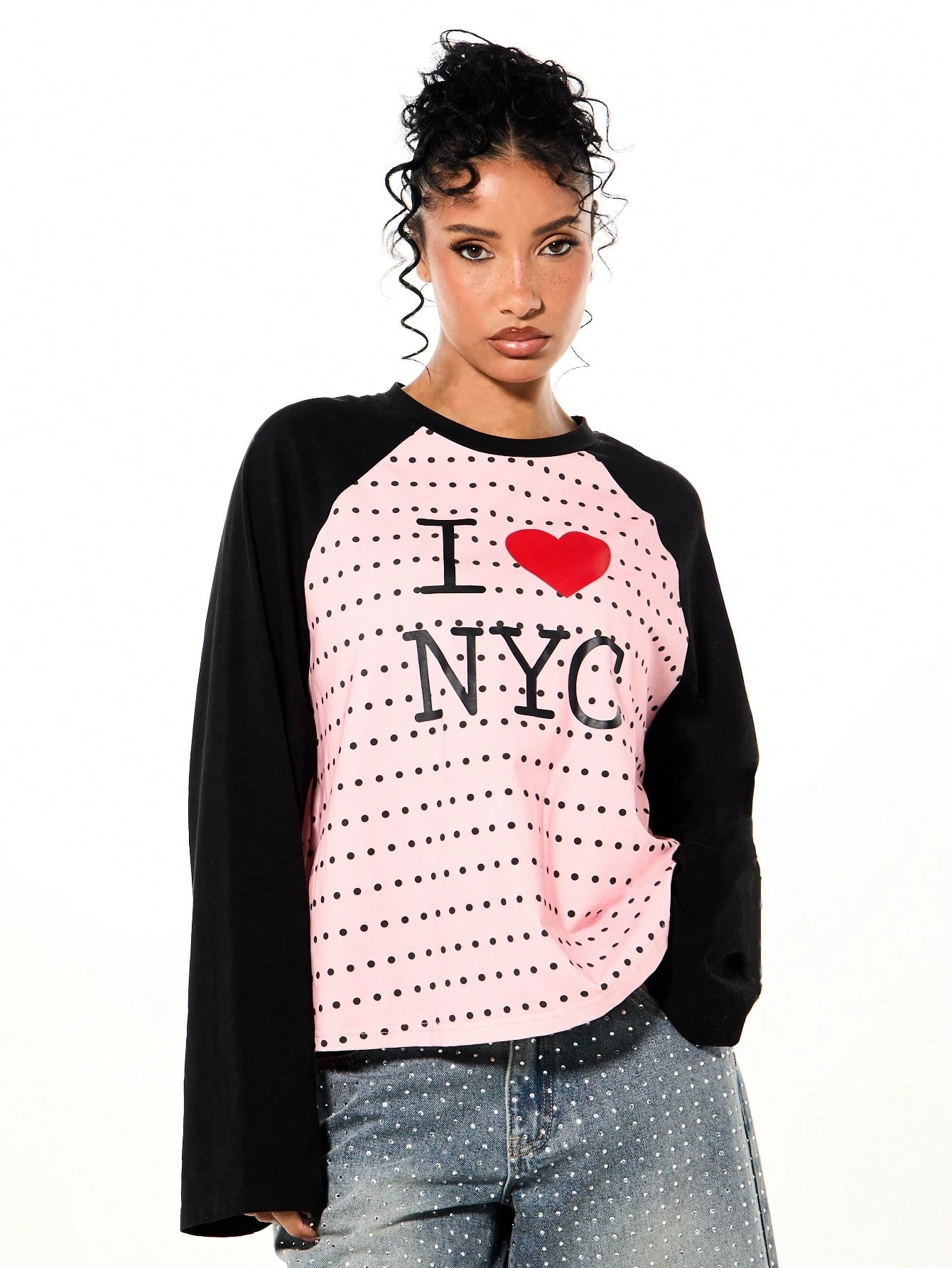 SUMWON WOMEN Camiseta gráfica de manga raglán cuadrada extragrande con estampado de corazones para San Valentín