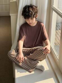 DAZY Tween Boys' Solid Color Casual Round Neck Short Sleeve Top And Striped Pants Pajama Set - Brown - View 1
