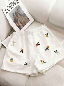 Resyla 2件套 女士花卉刺绣休闲T恤和短裤 - 白色 - 查看 3