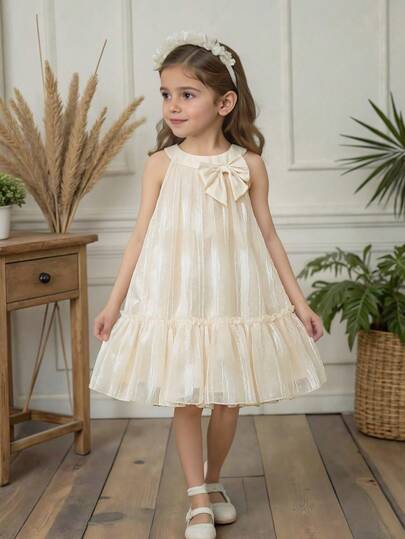 SHEIN Vintaside Kids Young Girls' Elegant Princess Halter Jacquard Embroidery Double Layer Ruffle Hem Loose Princess Dress, Suitable For Vacation, Travel, Party, Gift, Spring/Autumn Cream Dress For Girls Casual Dress For Girls Ivory Kids Dress Little Girls Beige Dress Ivory Dress For Girls Young Girl Elegant Solid Color 3d Bow Ruffle Strap Casual Dress