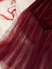 Franclia 女士优雅丝绒束腰蝴蝶结网纱甜心领吊带连衣裙，适合情人节、约会、派对等场合