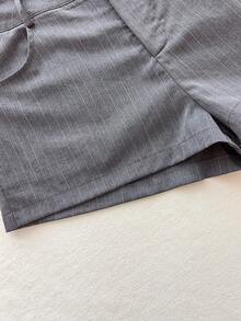 Resyla New Women Straight Loose Slimming Plaid Shorts - Grey - View 4