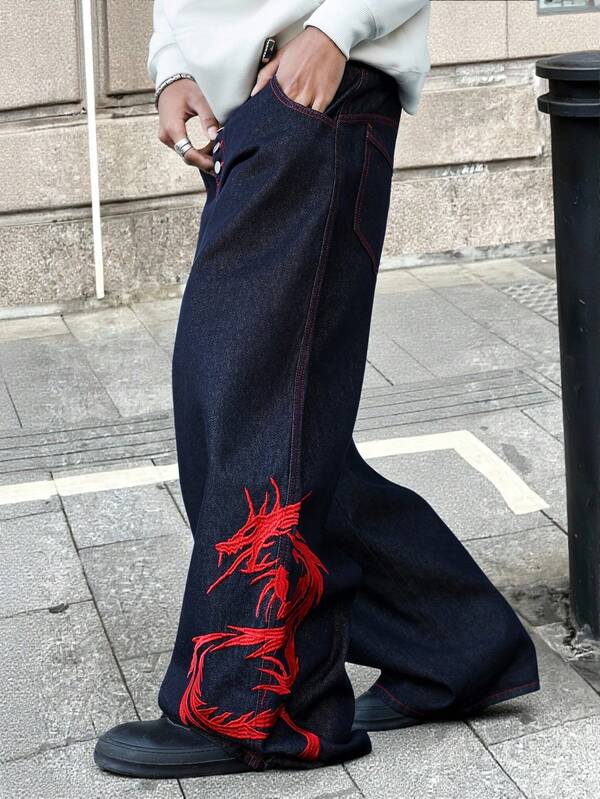 Manfinity EMRG Men's Chinese Dragon Embroidery Button Front Pocket Wide Leg Jeans Men's Embroidered Jeans Men's Embroidered Jeans