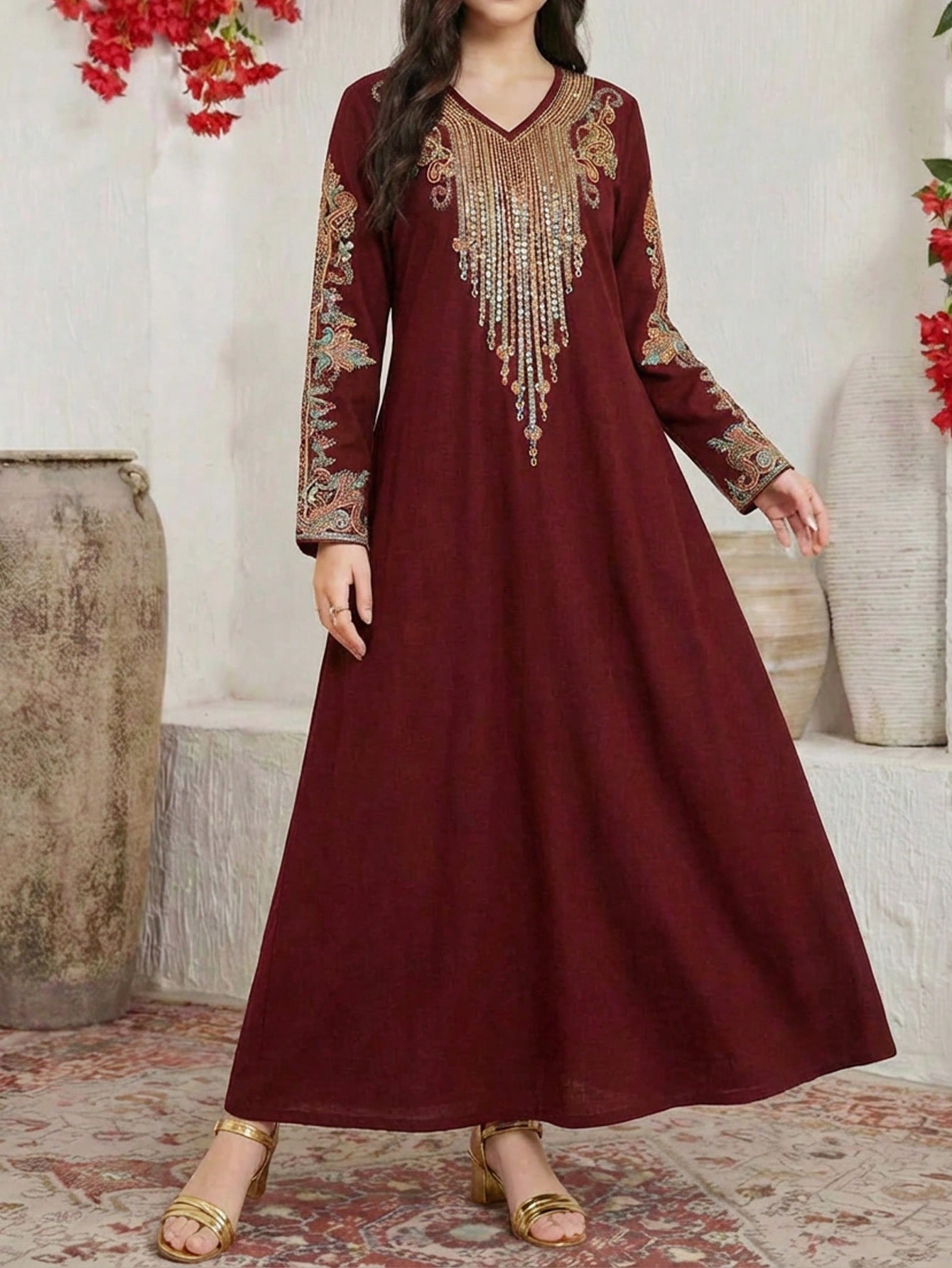 SHEIN جلابية فتاة مراهقة مزخرفة بالزهور، جلابية عر...