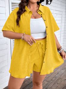 Bộ đồ nữ cỡ lớn màu trơn tay ngắn cài một hàng khuy và quần short, kiểu dáng thường ngày. - Màu vàng - Xem 6