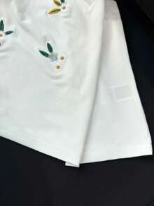 Resyla 2件套 女士花卉刺绣休闲T恤和短裤 - 白色 - 查看 6