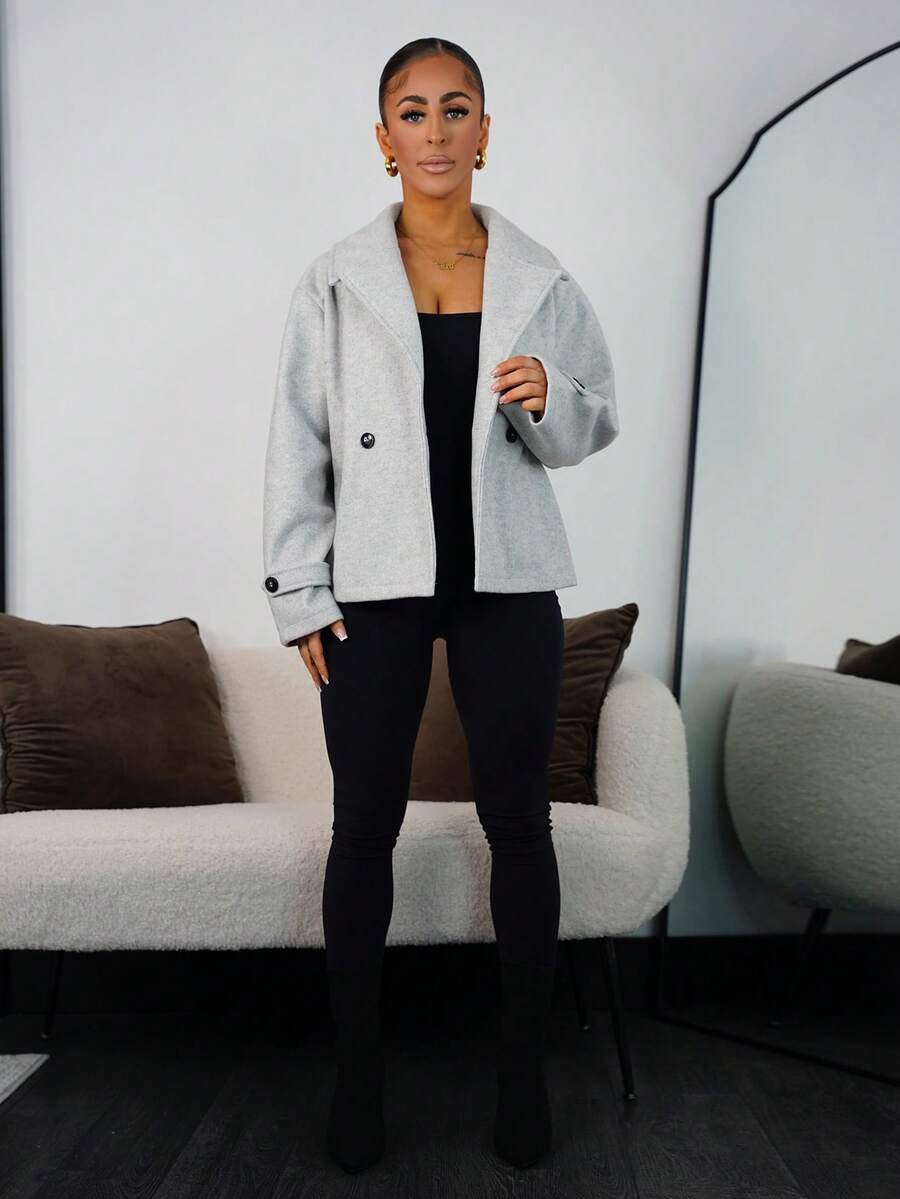 SAYEHFBABY 女士超大翻领装饰纽扣长袖外套 - 淺灰色 - 查看 1