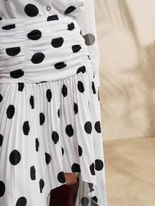 Airaco 2pcs Women Polka Dot Blouse And Pleated Skirt Set - Black and White - View 7