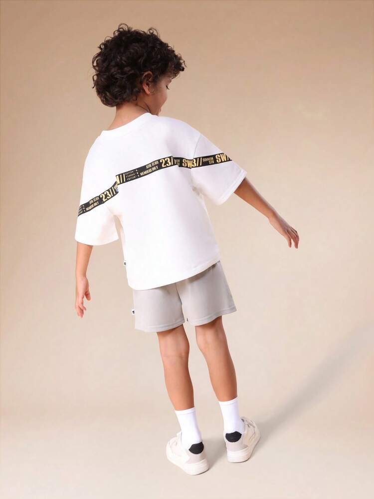 Graphic Tee And Shorts Set With Text