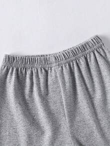 SHEIN Playful Pals 男婴两件套服装，可爱小熊印花短袖T恤搭配简约短裤，适合夏季外出穿着 - 灰色 - 查看 6