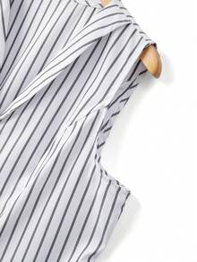 Franclia Damen Große Größen Elegantes V-Ausschnitt gestreiftes ärmelloses Weste + gestreifte weite Bein Hose mit elastischem Bund, bequemes 2 Stücke Set, geeignet für Arbeit, Pendeln und Ausflüge Hosenanzug Sommer Sets - Schwarz und Weiss - Übersicht 5