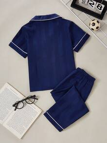 2件套男童提花足球印花短袖上衣和裤子睡衣套装，春夏款 - 寶藍色 - 查看 2