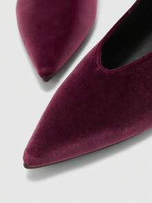 CUCCOO BIZCHIC Women's Suede Pointed Toe Basic Fashion Minimalist Commuting Burgundy Comfortable Flat Shoes Valentine's Day