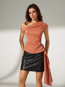 Bluhae Áo kiểu nữ thanh lịch với thiết kế lệch vai, xếp ly bất đối xứng. - màu nâu - Xem 6