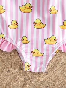 SHEIN This One-Piece Baby Girl Sleeveless Swimsuit Features A Cute And Versatile Duck Pattern, Perfect For Casual Vacations And Spring/Summer.