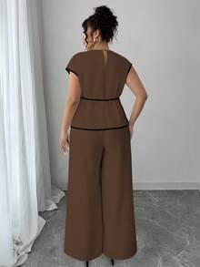 Elenzga Bộ đồ 2 mảnh cỡ lớn, tay ngắn, eo bất đối xứng. - màu nâu - Xem 2